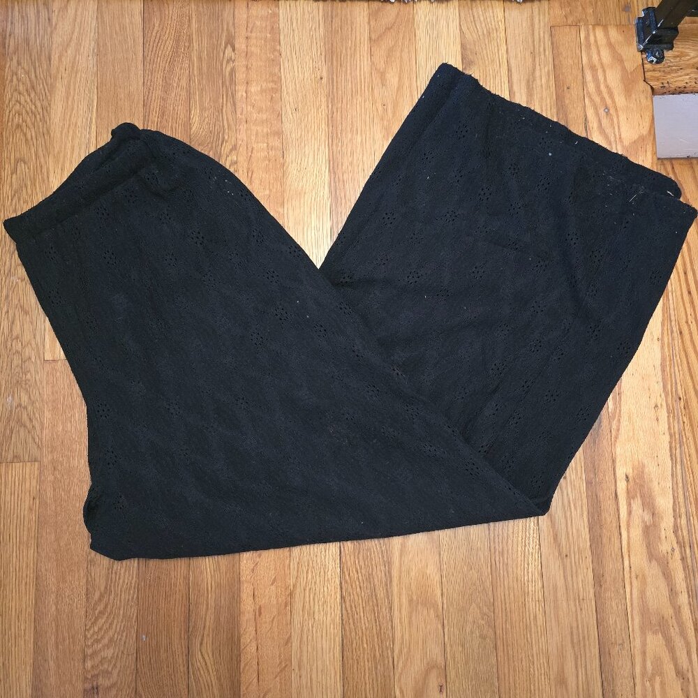 Forever 21 Women's Eyelet Black Straight Casual Pants Plus Size 0X